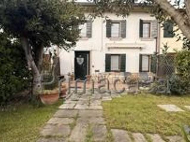 Villa Schiera in vendita a Mirano, Veneto