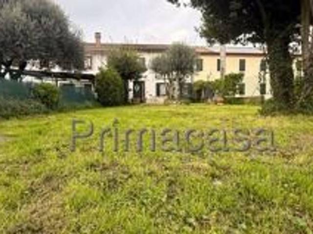 Villa Schiera in vendita a Mirano, Veneto