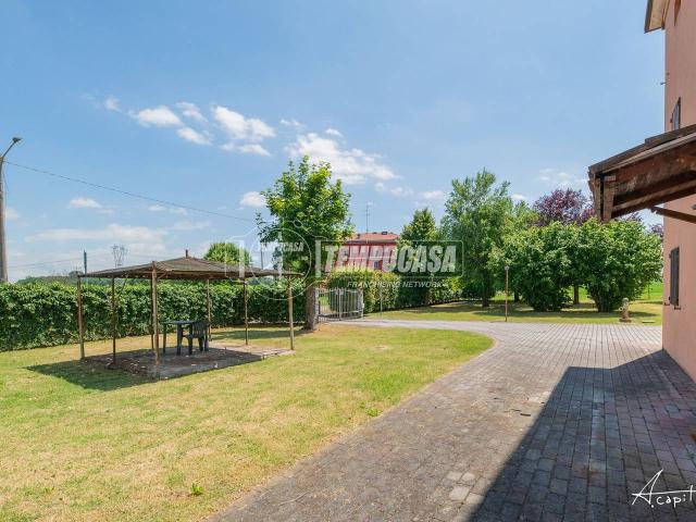 Villa Schiera in vendita a Crocetta-San Lazzaro-Modena Est, Modena