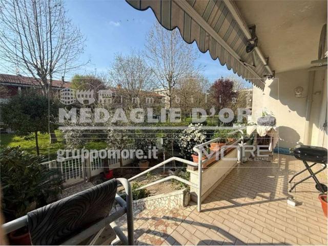 Villa Schiera in vendita a Buon Pastore-Sant'Agnese-San Damaso, Modena