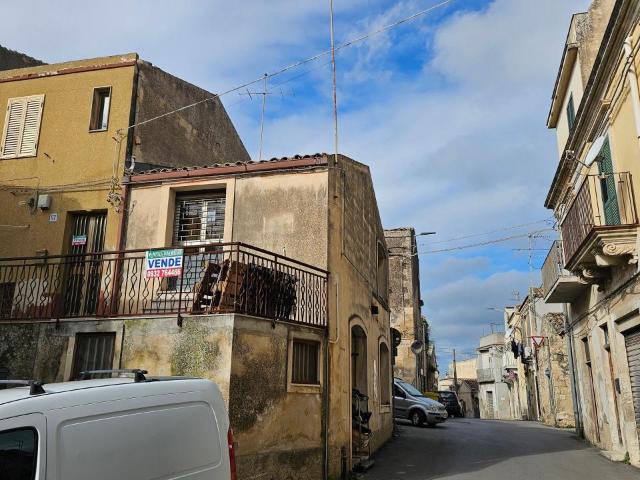 Villa Schiera in vendita a Modica Alta, Marina Di Modica