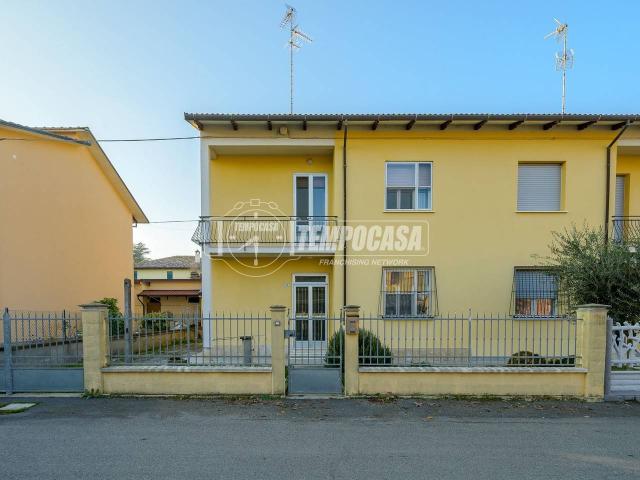 Villa Schiera in vendita a Molinella, Reggio Emilia