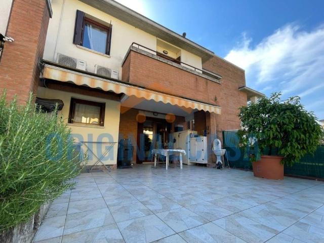 Villa Schiera in vendita a Molinetto, Mazzano