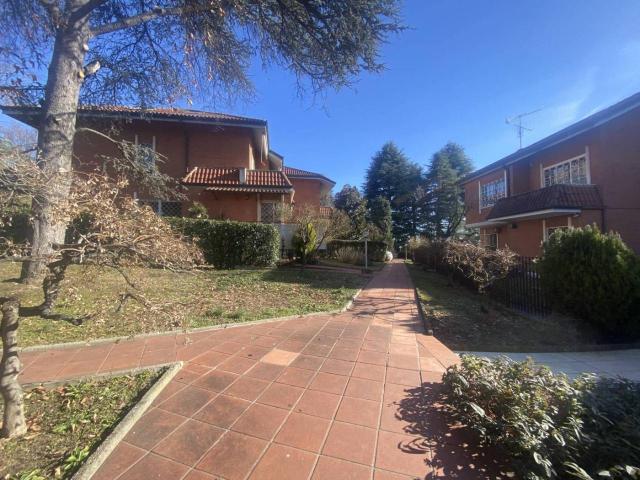Villa Schiera in vendita a Piemonte, Torino