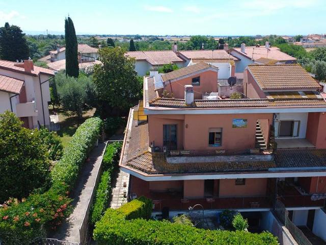 Villa Schiera in vendita a Montalto Di Castro, Lazio