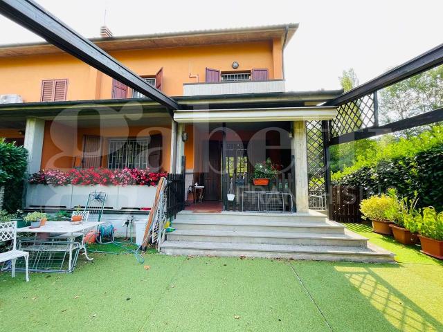 Villa Schiera in vendita a Unione dei comuni Valli del Reno, Lavino e Samoggia, Monte San Pietro