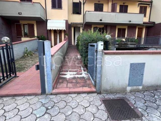Villa Schiera in vendita a Montecatini Terme, Toscana