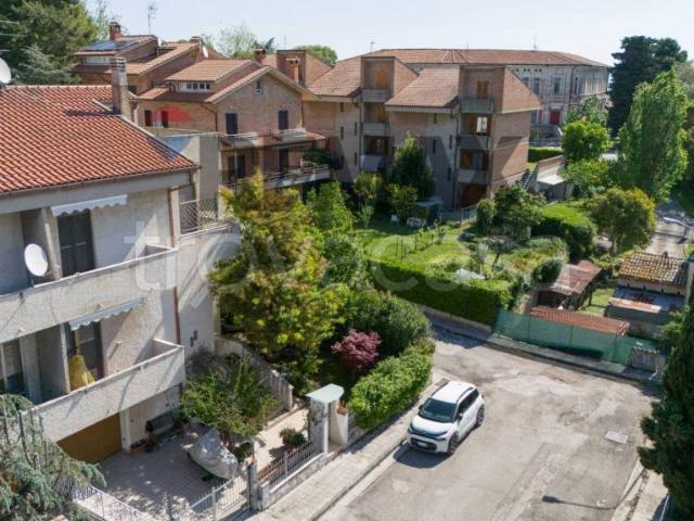 Villa Schiera in vendita a Marche, Ancona