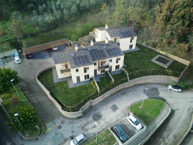 Villa Schiera in vendita a Monteriggioni, Toscana