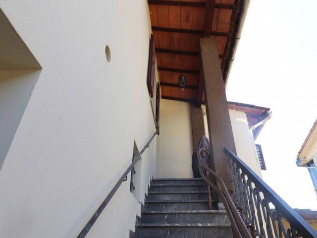 Villa Schiera in vendita a Levanella, Montevarchi