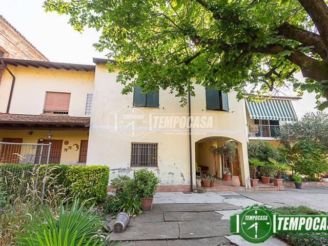 Villa Schiera in vendita a Montodine, Lombardia