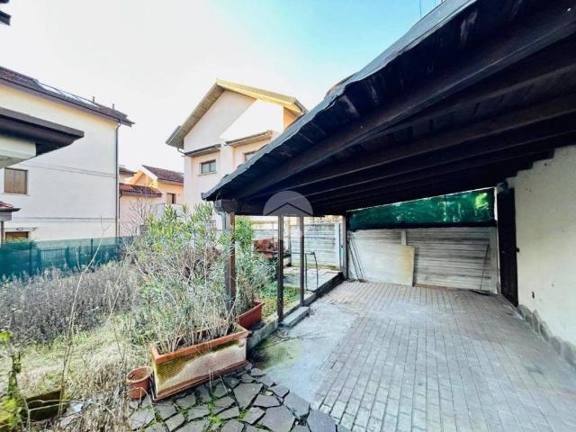 Villa Schiera in vendita a Lissone, Lombardia