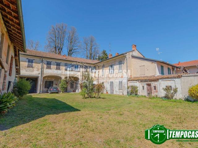 Villa Schiera in vendita a Motta Visconti, Lombardia