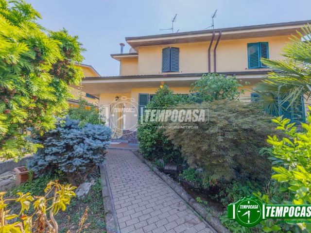 Villa Schiera in vendita a Motta Visconti, Lombardia