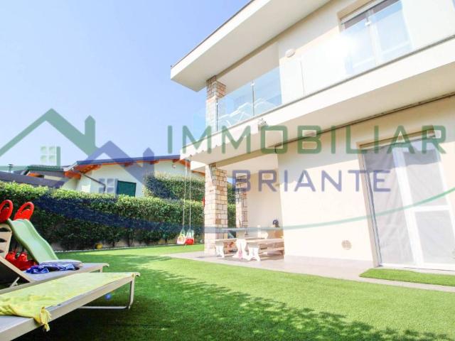 Villa Schiera in vendita a Mornera, Mozzate