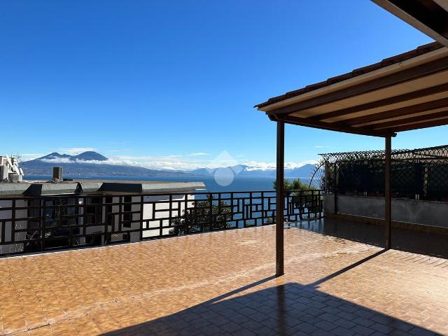 Villa Schiera in vendita a Municipalità 1, Campania
