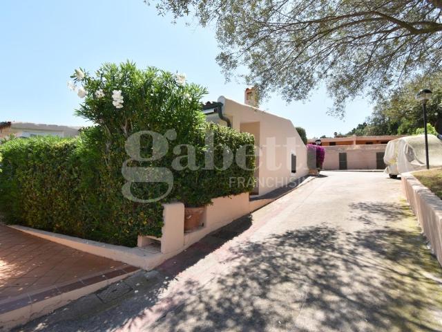 Villa Schiera in vendita a San Pantaleo, Sardigna/Sardegna