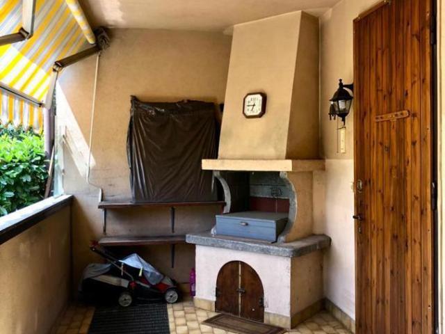 Villa Schiera in vendita a Locate Triulzi, Lombardia