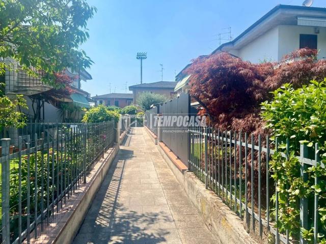 Villa Schiera in vendita a Ospitaletto, Lombardia