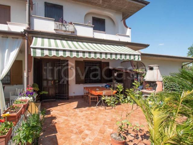 Villa Schiera in vendita a Ospitaletto, Lombardia
