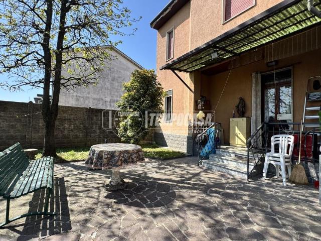 Villa Schiera in vendita a Ossona, Lombardia