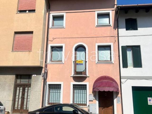 Villa Schiera in vendita a Palmanova, Friuli-Venezia Giulia