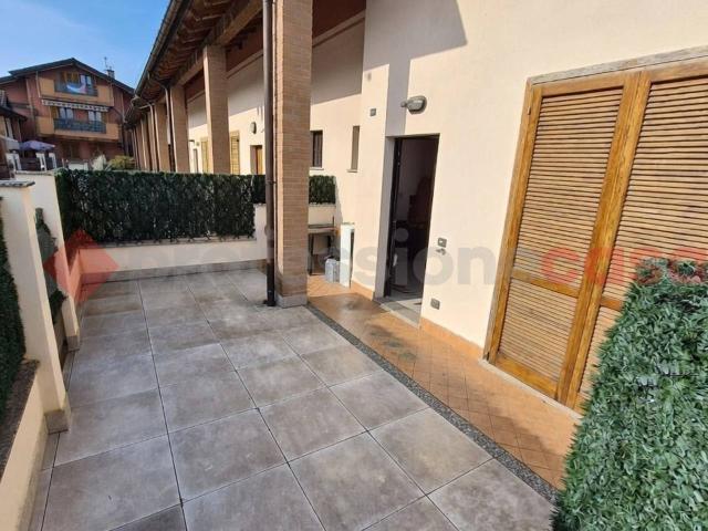 Villa Schiera in vendita a Parabiago, Lombardia