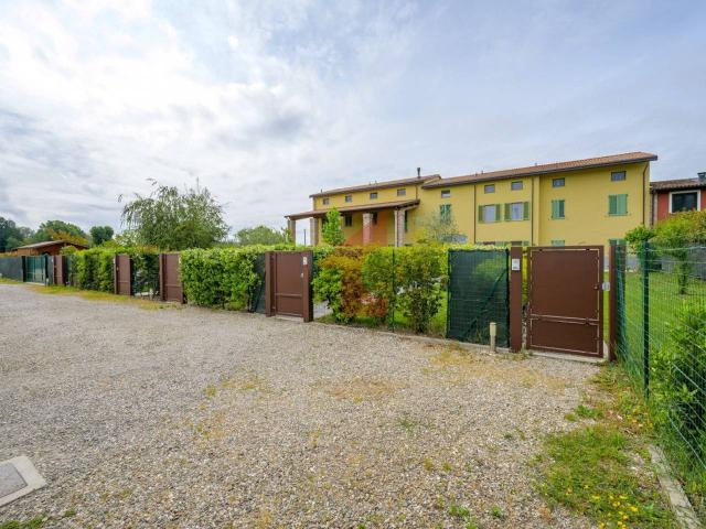 Villa Schiera in vendita a San Lazzaro, Sorbolo