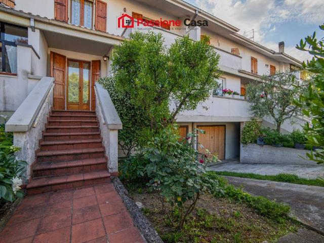 Villa Schiera in vendita a Sorbolo, Reggio Emilia