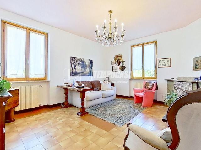 Villa Schiera in vendita a Iggio, Reggio Emilia
