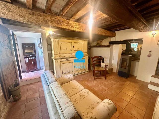 Appartamento in vendita a Cerreto, Marche