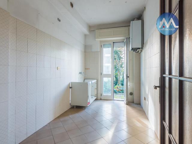 Villa Schiera in vendita a Loreto, Marche