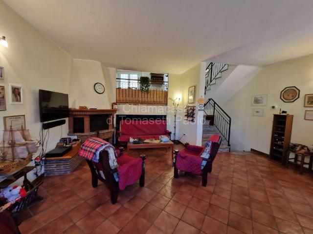 Villa Schiera in vendita a Marche, Pesaro E Urbino