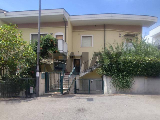 Villa Schiera in vendita a Rancitelli, Pescara