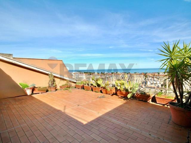 Villa Schiera in vendita a Pescara Colli, Pescara