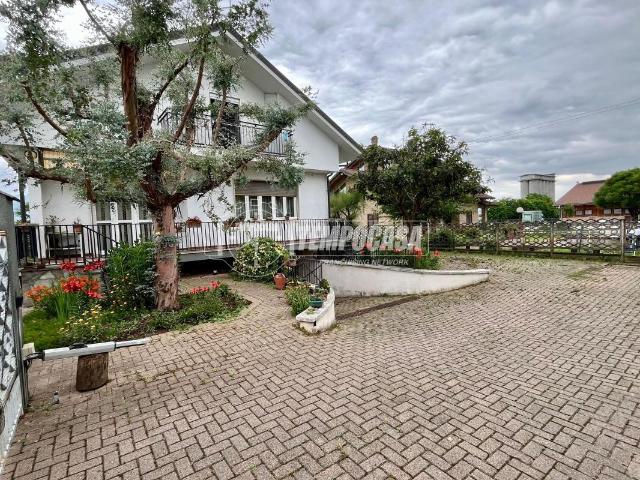 Villa Schiera in vendita a Piemonte, Torino