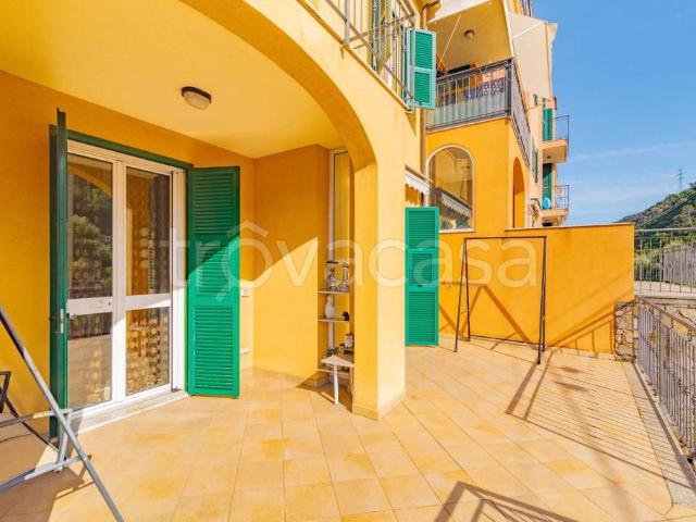 Villa Schiera in vendita a Pietra Ligure, Liguria