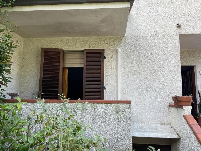 Villa Schiera in vendita a Tonfano, Toscana