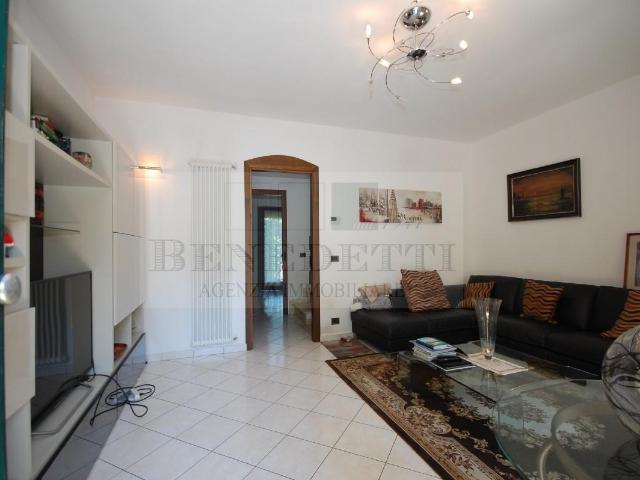 Villa Schiera in vendita a Tonfano, Toscana