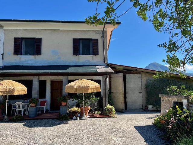Villa Schiera in vendita a Tonfano, Toscana