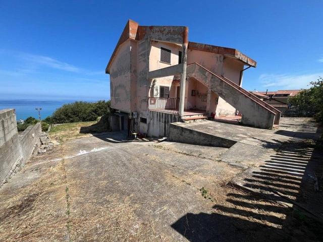 Villa Schiera in vendita a Calabria, Vibo Valentia