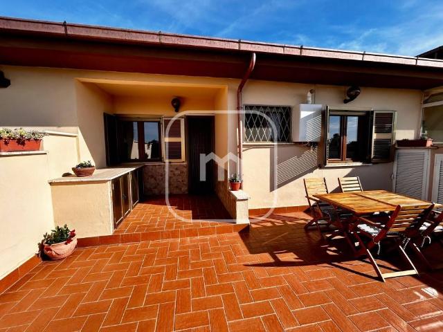 Villa Schiera in vendita a Torvajanica, Roma Capitale