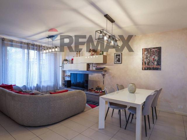 Villa Schiera in vendita a Locate Bergamasco, Ponte San Pietro
