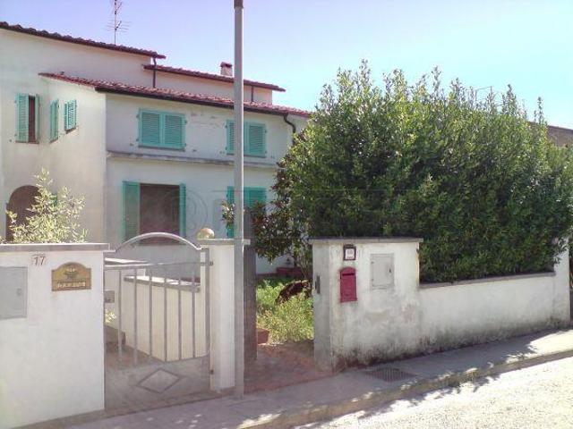 Villa Schiera in vendita a Santa Lucia, Pontedera