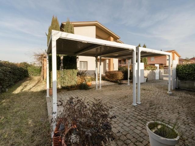 Villa Schiera in vendita a Pontedera, Toscana