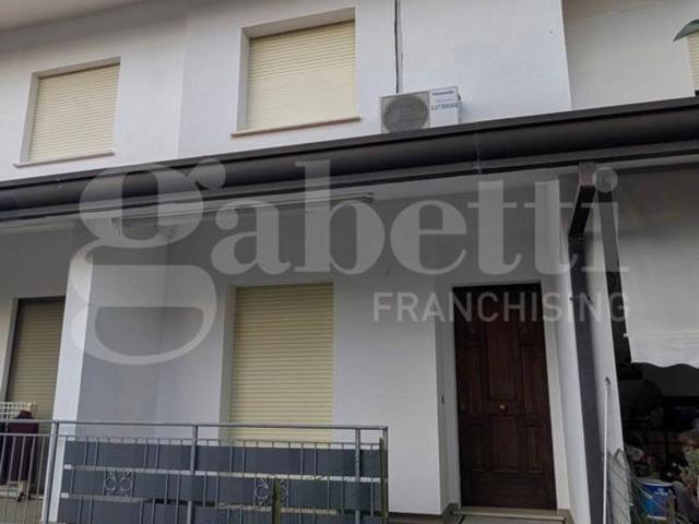 Villa Schiera in vendita a Donada, Porto Viro