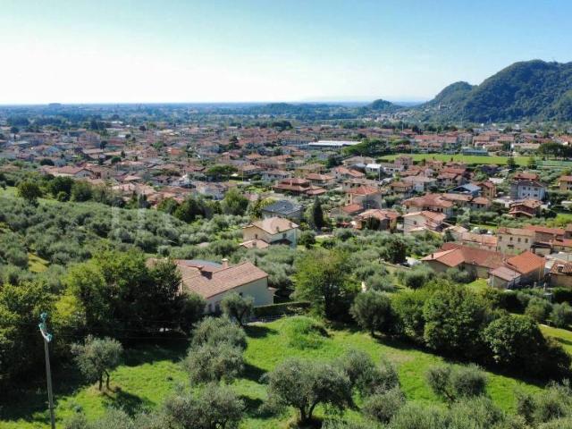 Villa Schiera in vendita a Pove Del Grappa, Veneto