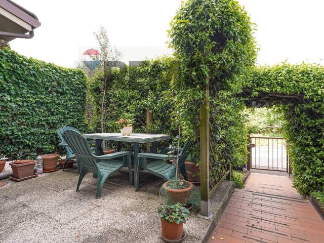 Villa Schiera in vendita a Pozzuolo Martesana, Lombardia