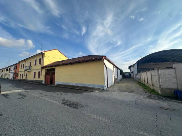 Villa Schiera in vendita a Piemonte, Vercelli