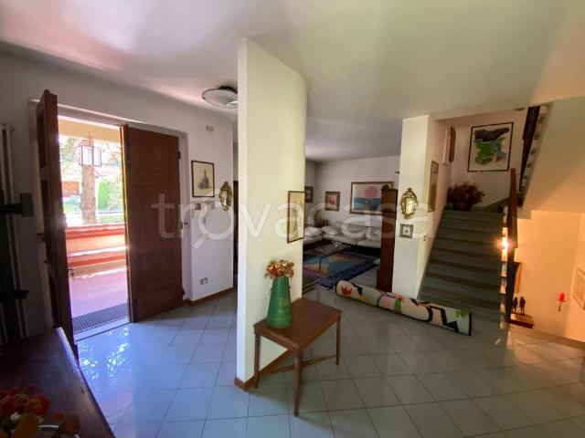 Villa Schiera in vendita a Le Badie, Prato